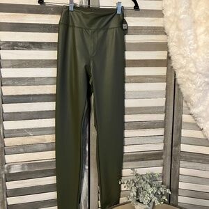 Nwt! Faux leather leggings.